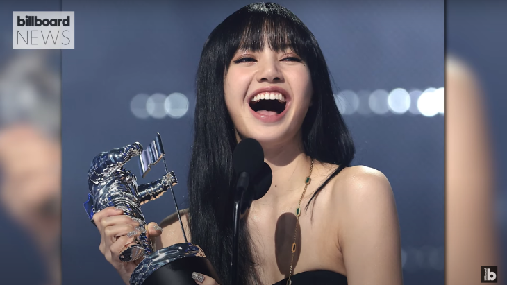 Lisa BLACKPINK Jadi Idol Korea dengan Guinness World Records Terbanyak
