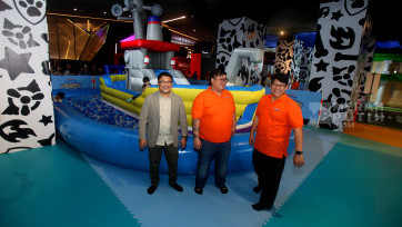 Soft Opening Wahana Pop Up Paw Patrol Adventure Bay Bounce di Carstensz Mall