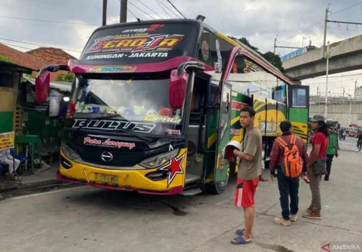 Puncak Arus Mudik Nataru di Terminal Lebak Bulus Diprediksi Terjadi Hingga Besok
