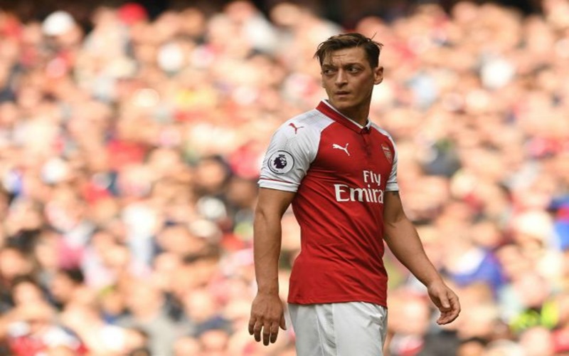 Ada apa dengan Mesut Ozil