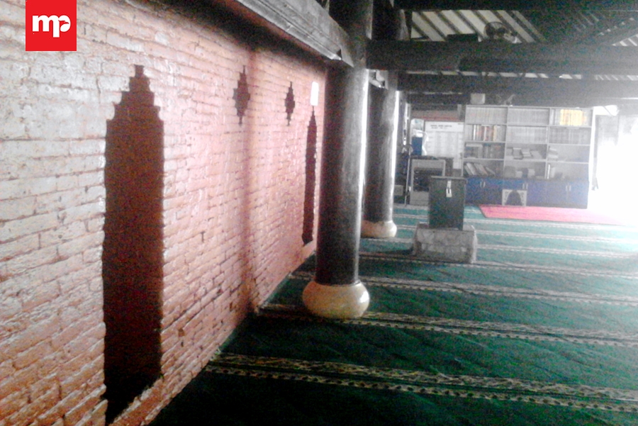 Bangunan Masjid Agung Sang Cipta Rasa Cirebon Tahan Gempa