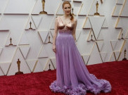 Sederet Selebritis yang Tampil di Karpet Merah Oscar 2022