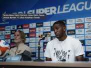 Bek Dewa United Banten Damion Lowe Sebut Persib Punya Beban Berat di Pundak