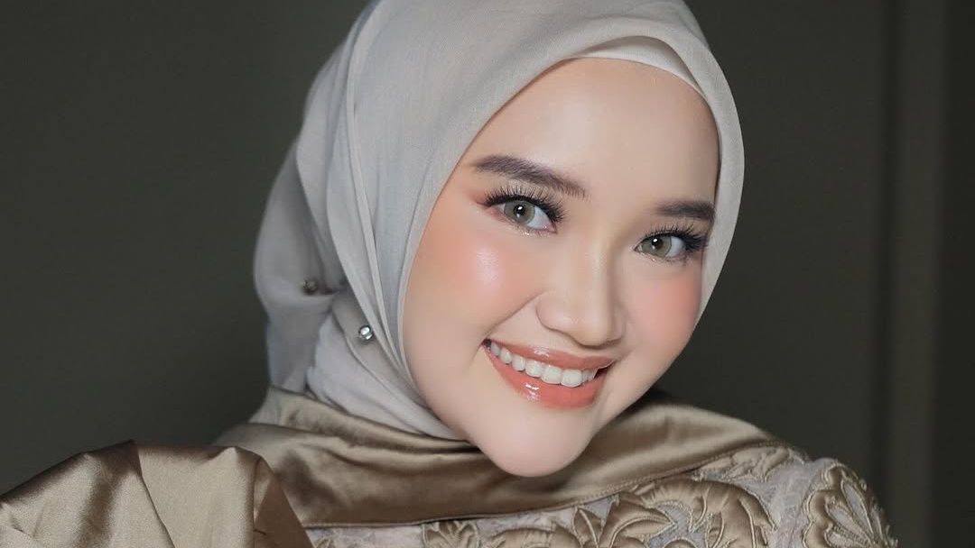 Lirik Menaruh Hati Tanpa Hati-Hati By Penyanyi dan Aktris FTV Nabila Ellisa