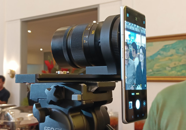 Mengintip Kecanggihan Realme Interchangeable Lens Concept