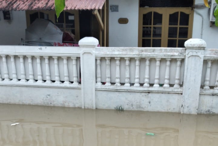 Banjir Surut, Pasang Badan Untuk Lima Hal Ini