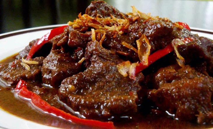 Yuk, Masak Semur Daging Sapi khas Betawi yang Manis dan Gurih