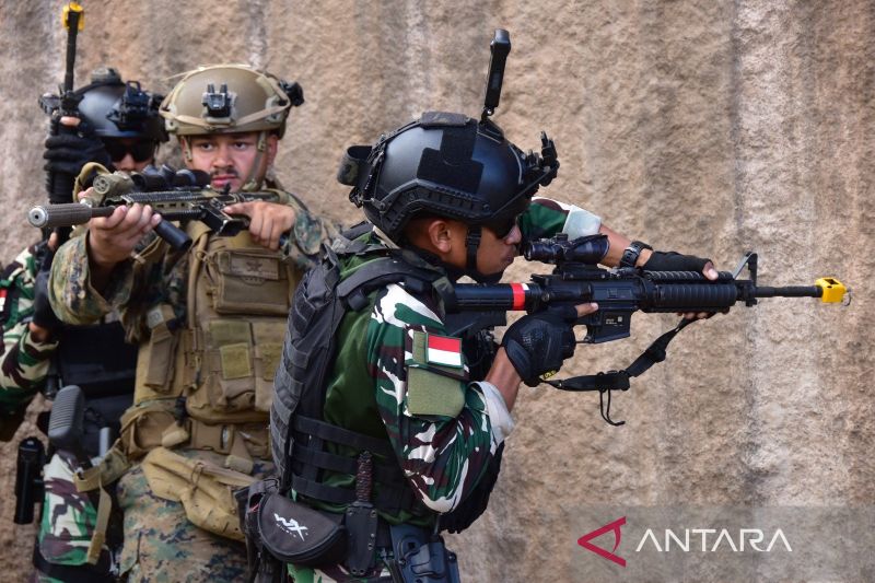 TNI AL Lakukan Simulasi Operasi Serbuan Udara Pakai Pesawat MV-22 Osprey Amerika Serikat