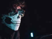 Akun Palsu Batu Sandungan E-commerce