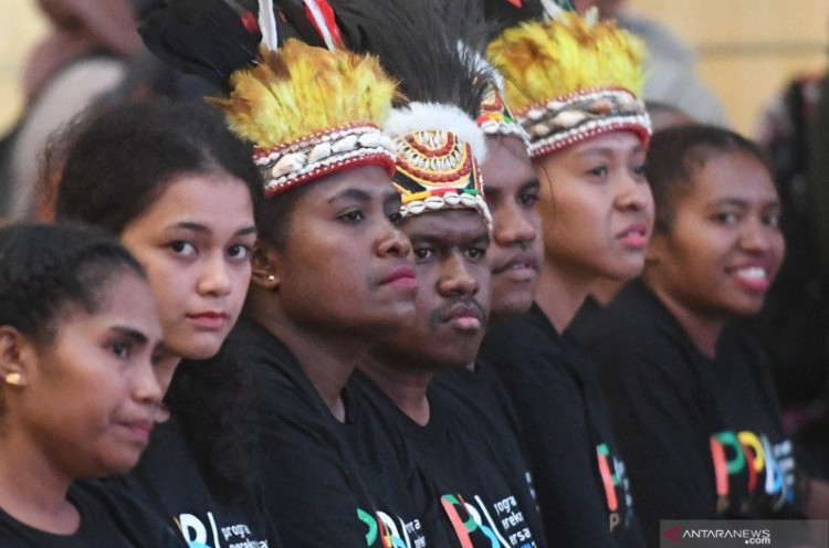 Keberagaman Mempererat Masyarakat Papua
