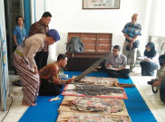Ngisis Ringgit dan Nabuh Gamelan di Museum Radya Pustaka