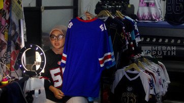 Jualan Live Streaming Platform Digital Jadi Andalan Industri Konveksi Rumahan  
