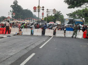 PPKM Darurat Hari Pertama Kerja, Macet Parah Sampai Gigit Jari Gagal Masuk Jakarta