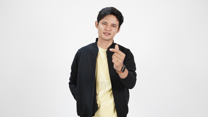 Evan Loss Ceritakan Cinta Tak Terbalas di 'Sambat'