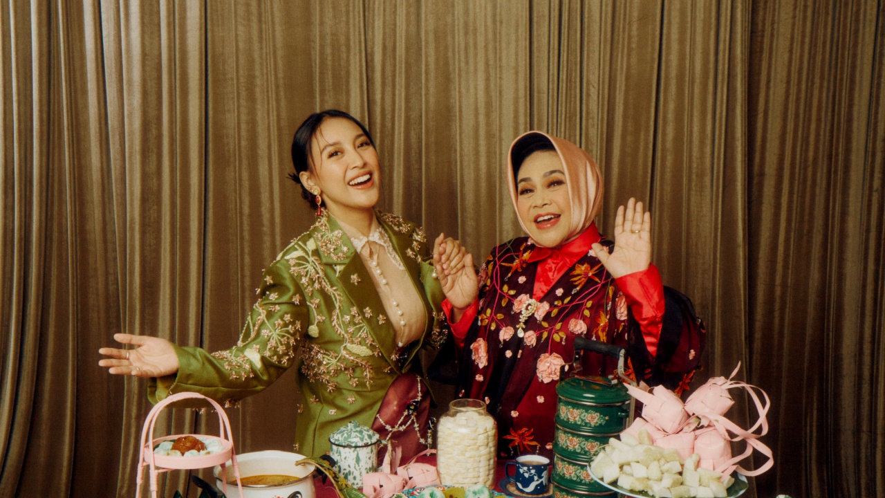 Hetty Koes Endang Ajak Sang Putri, Afifah Yusuf, Duet di Single 'THR (Tradisi Hari Raya)'