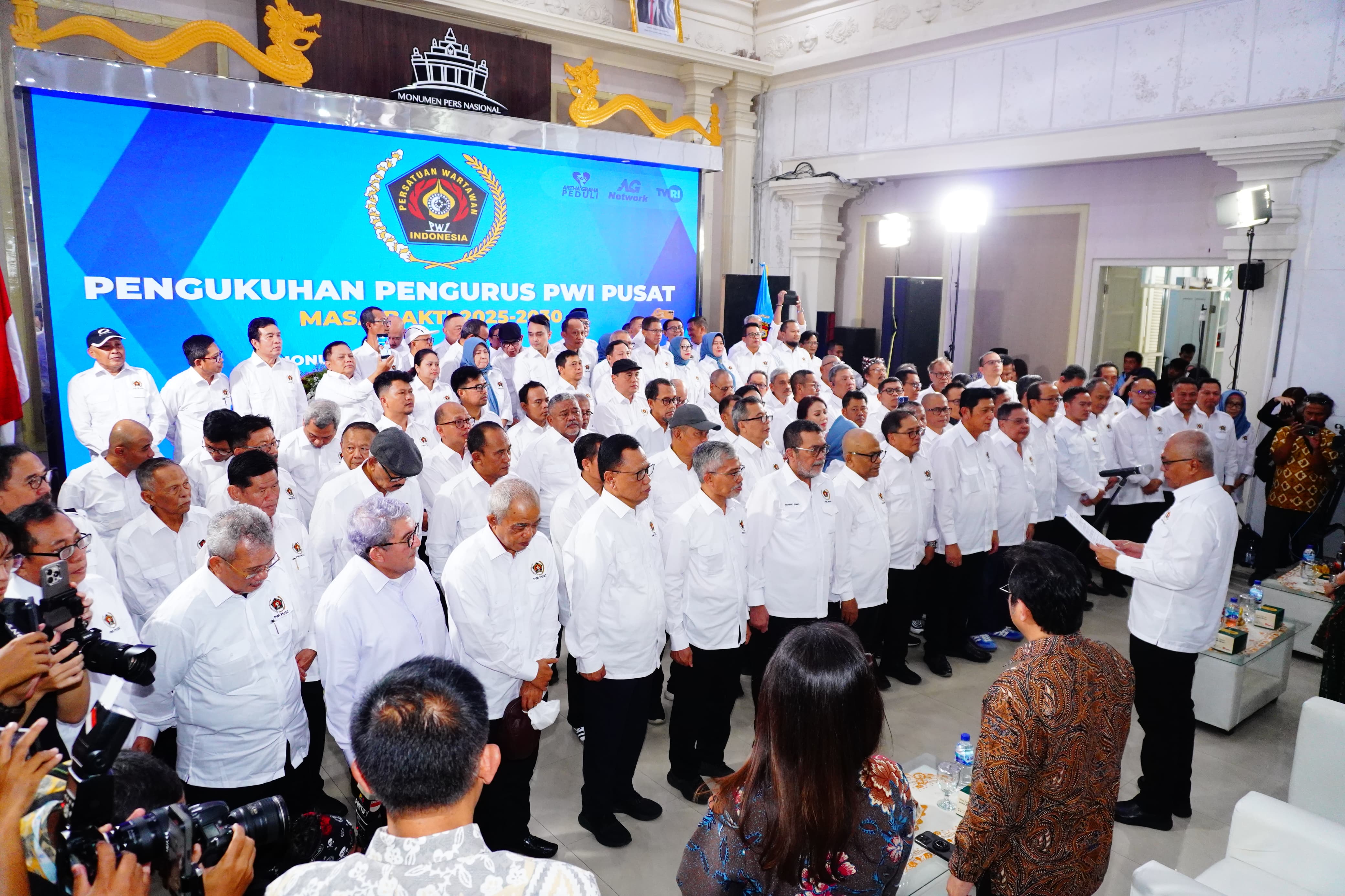 Pengurus PWI Pusat Dikukuhkan Monumen Pers Solo, Diingatkan Jangan Ada Lagi Perpecahan