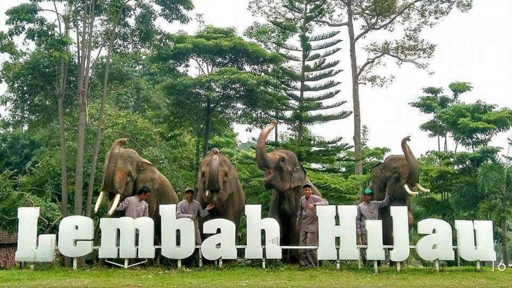 Lembah Hijau, Destinasi Keluarga di Lampung
