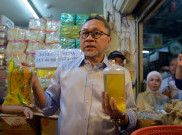 Mendag Zulhas Tegaskan Tidak akan Menghapus Minyak Goreng Curah