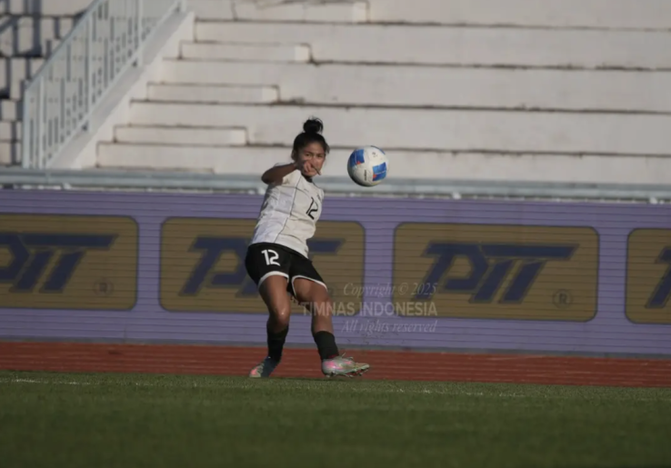 Timnas Putri Indonesia Lolos Semifinal SEA Games 2025, Zahra Muzdalifah Lebih Pede Bawa Pulang Medali