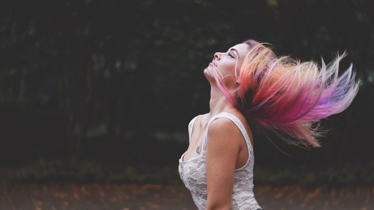 Tren Warna Rambut di Pertengahan Tahun 2020, Berani Coba?
