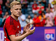  Donny Van de Beek Resmi Tinggalkan Manchester United