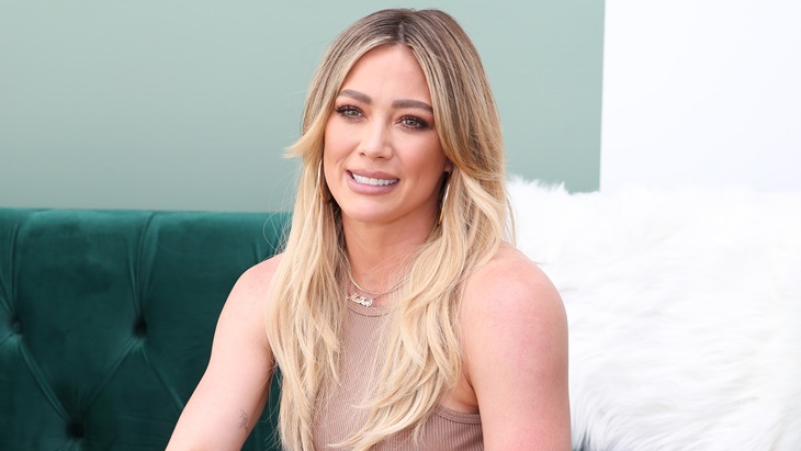 Sedang Hamil, Hilary Duff Terpapar COVID-19