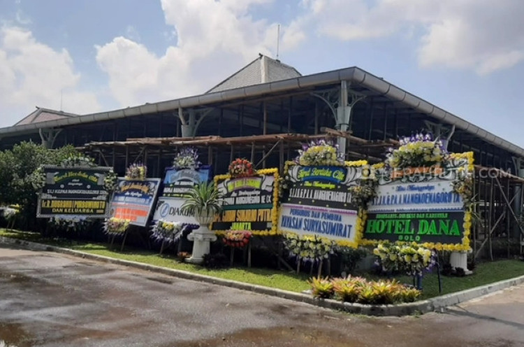 Raja Mangkunegara IX Mantan Menantu Sukarno Dimakamkan Minggu