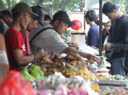 Berburu Takjil Jadi Tradisi Favorit Gen Z dan Milenial saat Ramadan, Survei Populix Ungkap Faktanya