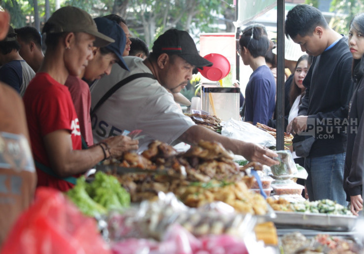 Berburu Takjil Jadi Tradisi Favorit Gen Z dan Milenial saat Ramadan, Survei Populix Ungkap Faktanya