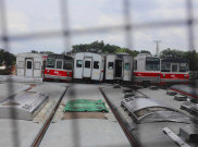 Ratusan Bangkai Gerbong Commuter Line Menumpuk di Depo KRL Depok Jabar