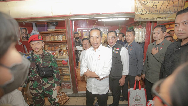 Pedagang Berharap Kunjungan Jokowi Bikin Pasar Cihapit Semakin Ramai