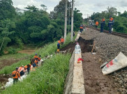 Banjir dan Longsor di Blitar Ganggu Perjalanan Kereta Jalur Selatan Jawa