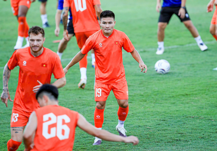 Jersey 84 sebagai Ucapan Selamat kepada Nguyen Quang Hai Si Messi Vietnam, Lampaui Rekor Le Cong Vinh Sang Legenda