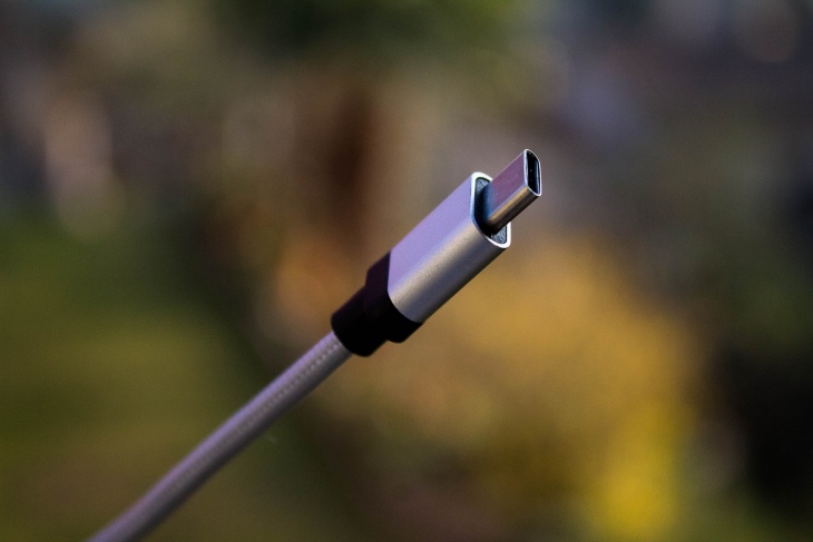 Apple akan Gunakan USB-C di iPhone 15