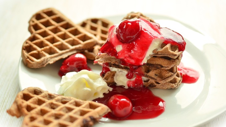 Nikmati Minggu Sore dengan Santapan Waffle di Resto Ini