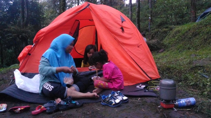 Pengunjung Dlundung Trawas