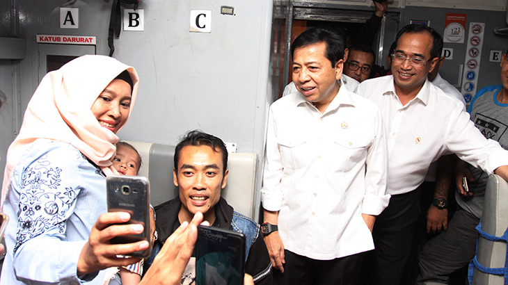 Setya Novanto Hadiri Halal Bihalal Golkar Sulsel