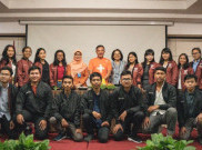 BPR Lestari Berhasil Sekolahkan 117 Siswa Berprestasi