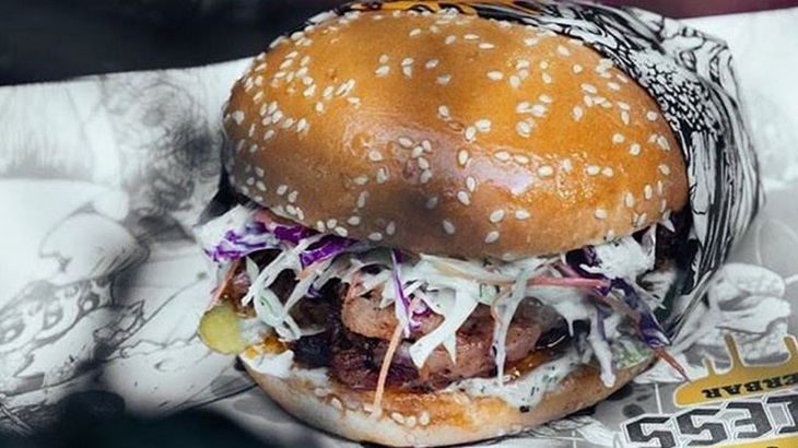Empat Resto Burger untuk Bukber, Dijamin Kenyang Sampai Selesai Solat Tarawih