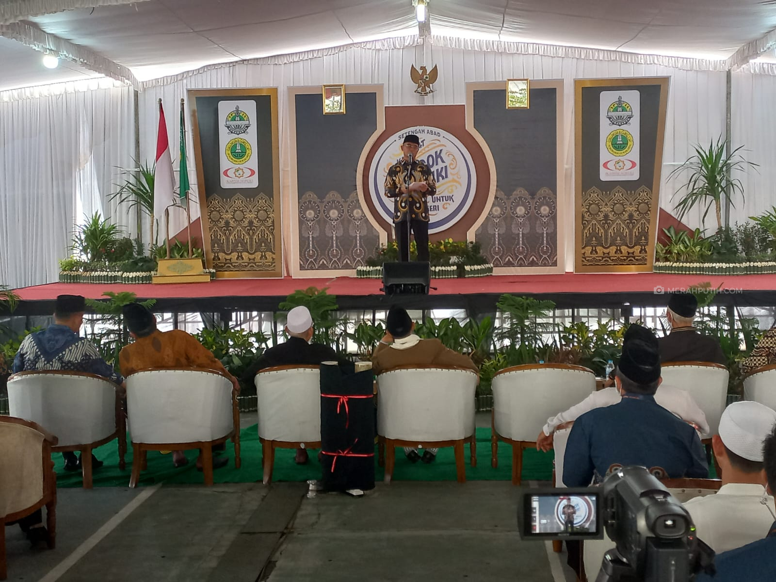 Jokowi Dukung Pengembangan Ponpes Al Mukmin Ngruki