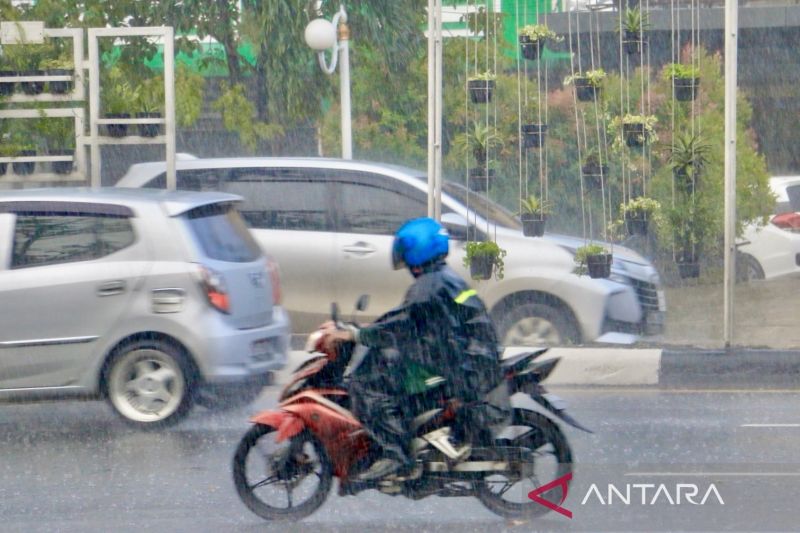 Prakiraan BMKG: Hujan Masih Akan Turun di Sebagian Besar Kota di Indonesia pada Rabu, 28 Mei 2025