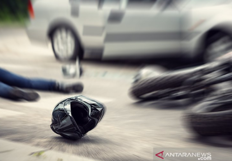 Enggak Lihat Lubang Tertutup Banjir, Rahmat Tewas Terbentur Trotoar Gajah Mada