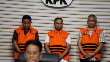 KPK Resmi Tetapkan Gubernur Riau Abdul Wahid Tersangka Dugaan Korupsi di Dinas PUPR