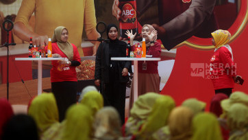 Mengintip Ibu PKK Belajar Jualan Live Streaming dalam ABC Affiliates Program 