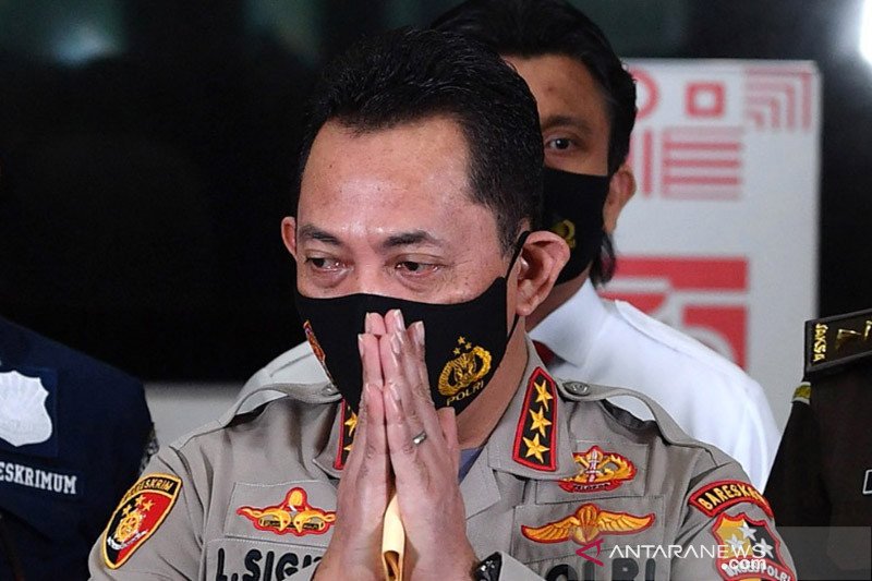 Kabareskrim Polri Komjen Pol Listyo Sigit Prabowo, calon tunggal Kapolri yang telah diajukan Presiden Jokowi ke DPR RI. (ANTARA /Sigid Kurniawan/Nz/aa)