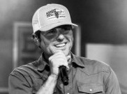 Makna Lagu 'Give You a Ring' dari Casey Donahew, Kisahkan Cinta Lama