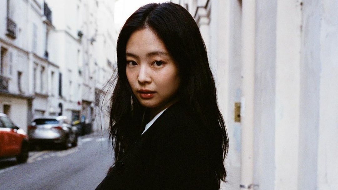 Tampil Memesona di Paris Fashion Week, Jennie BLACKPINK Bagikan Rahasia Cantiknya