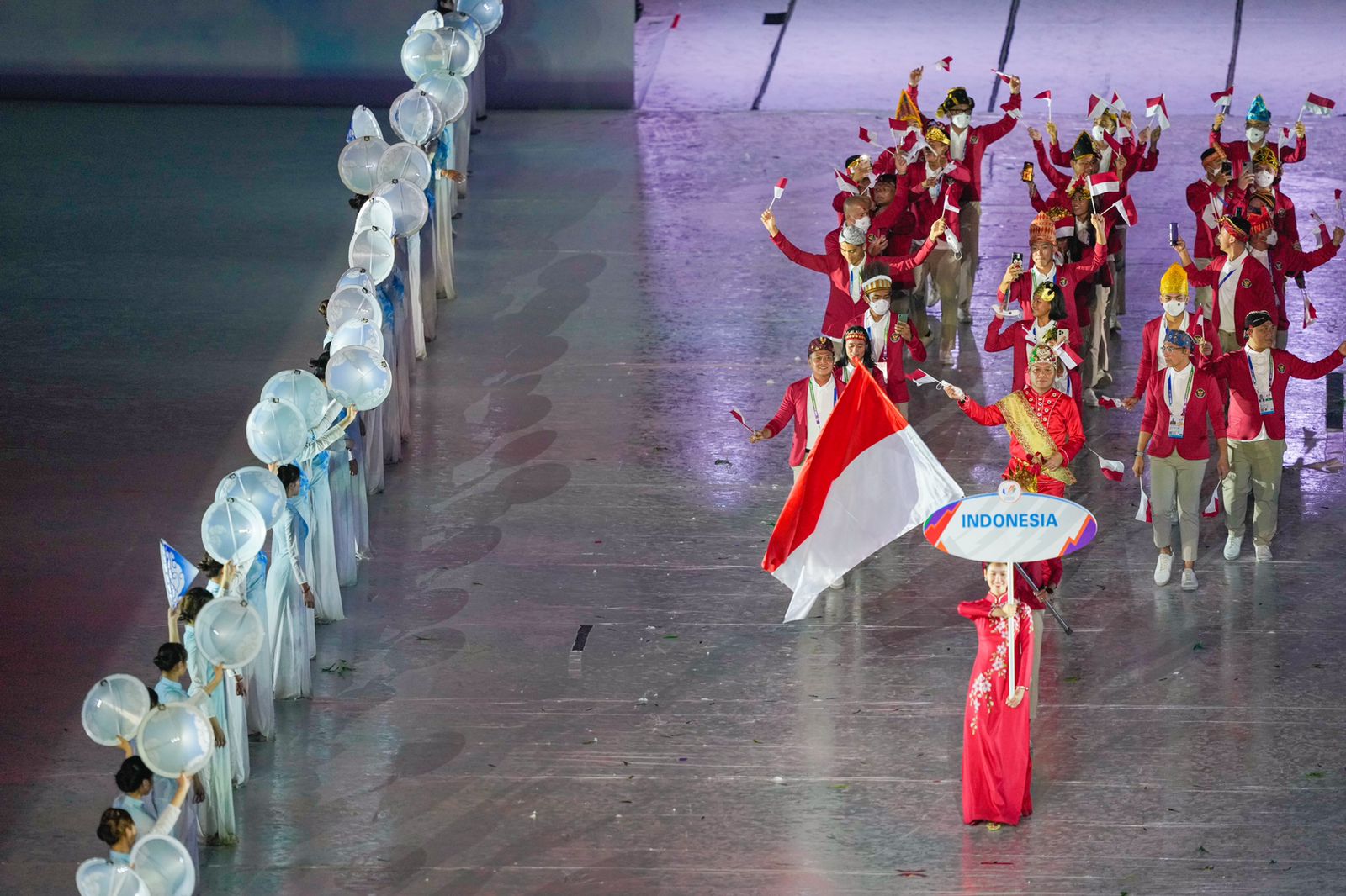 Kontingen Indonesia saat pembukaan. (Foto: NOC Indonesia/MP Media/ Rizky)