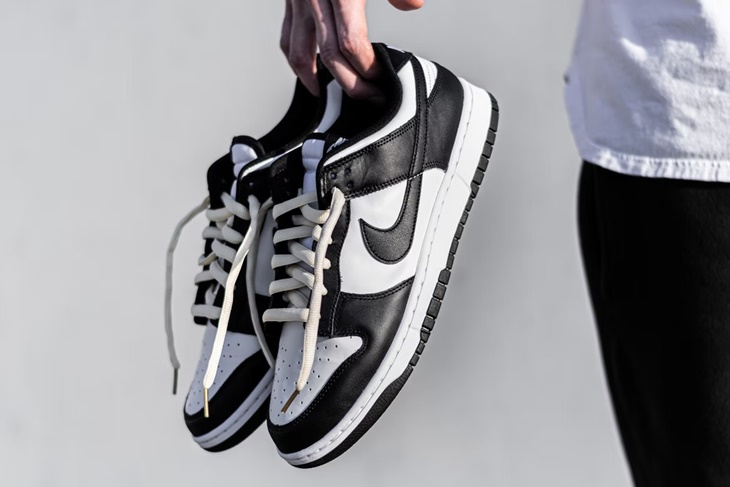 Tips Merawat Sneakers Biar Tahan Lama
