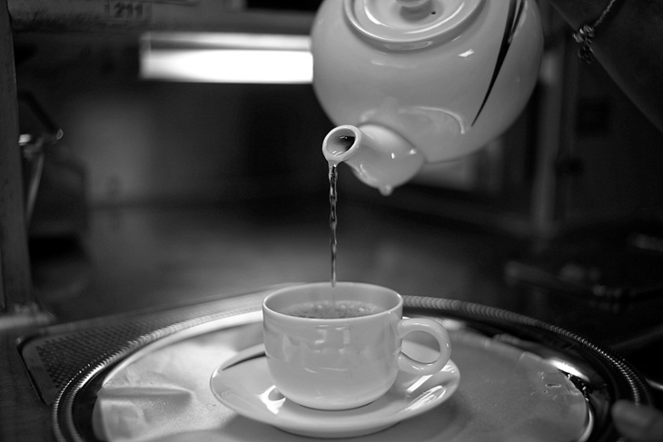 Teh putih dapat mencegah osteoporosis. (Foto: Pixabay/27707)